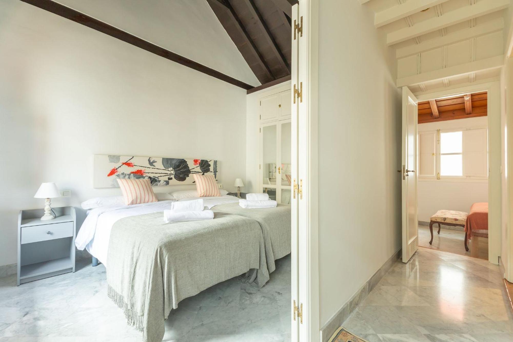 Villa Romana Kindly Apartment Севилья Экстерьер фото