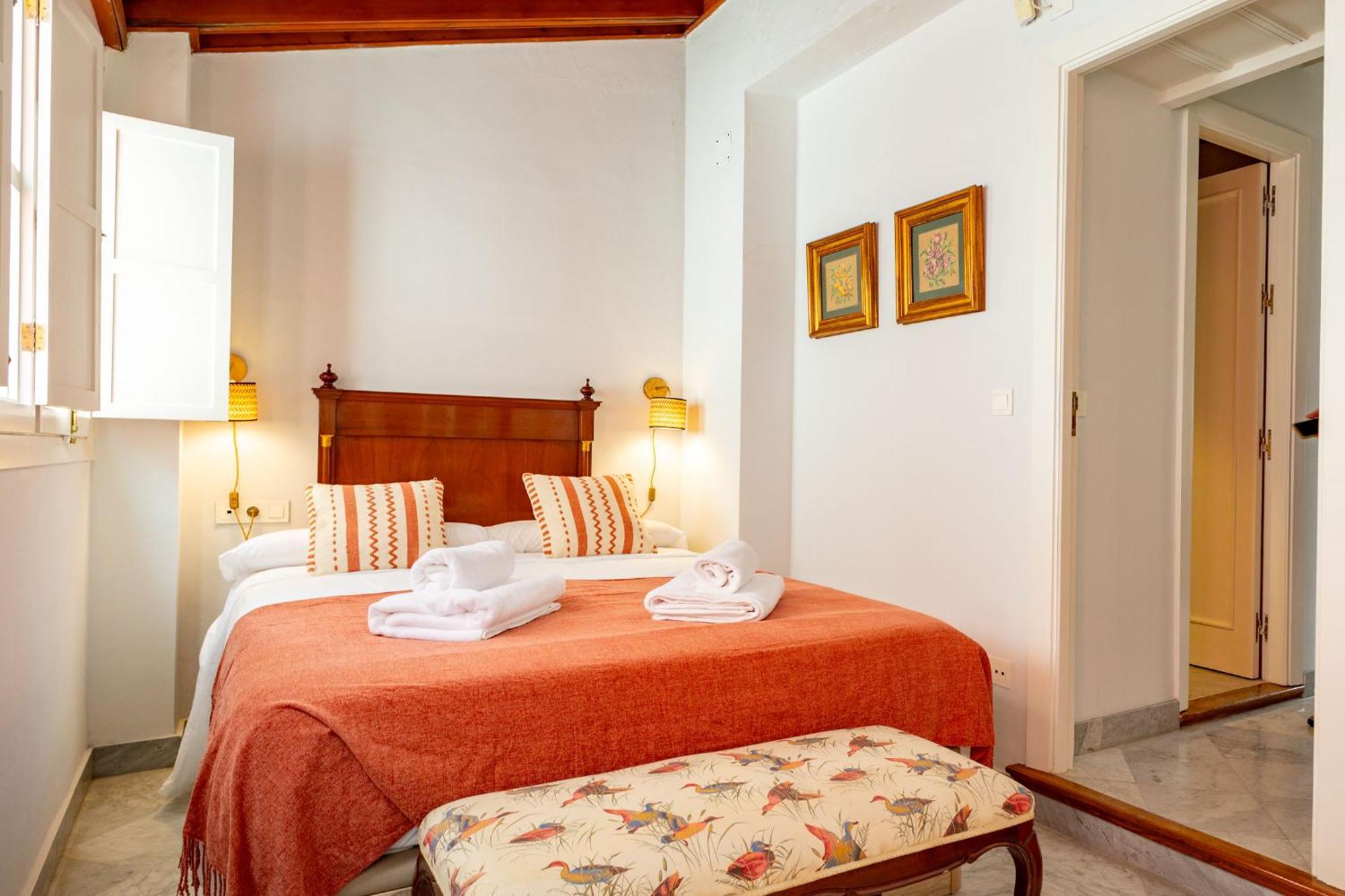 Villa Romana Kindly Apartment Севилья Экстерьер фото