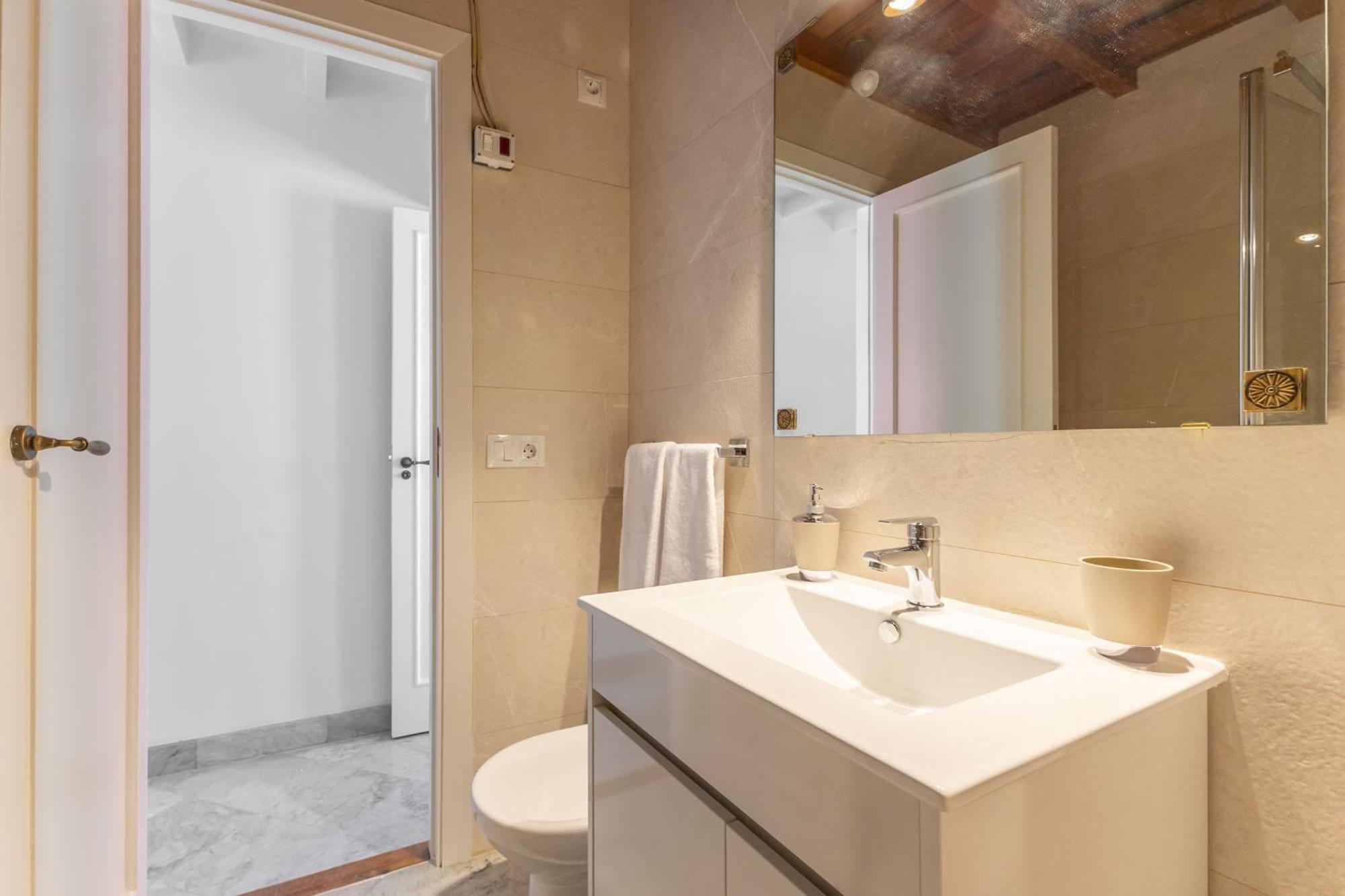 Villa Romana Kindly Apartment Севилья Экстерьер фото